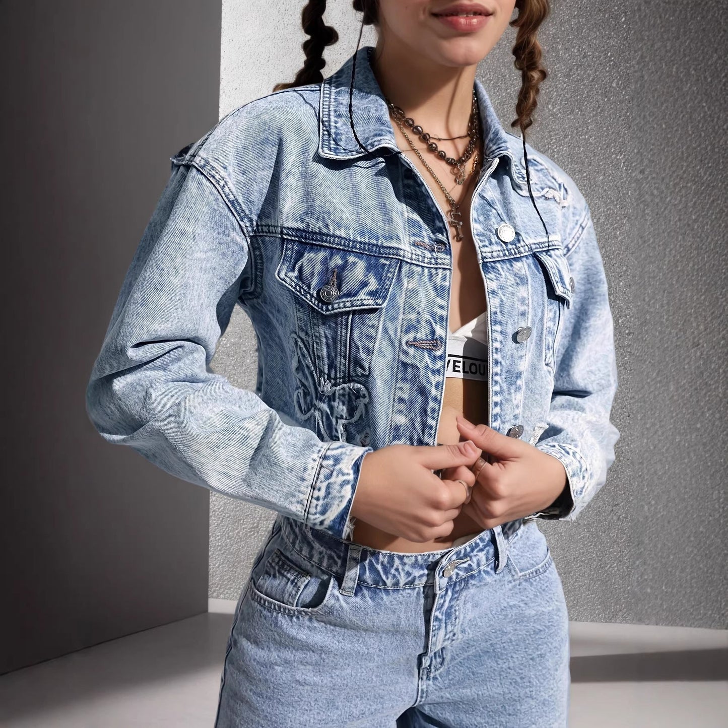 Veste en denim slim-fit rétro pour femmes