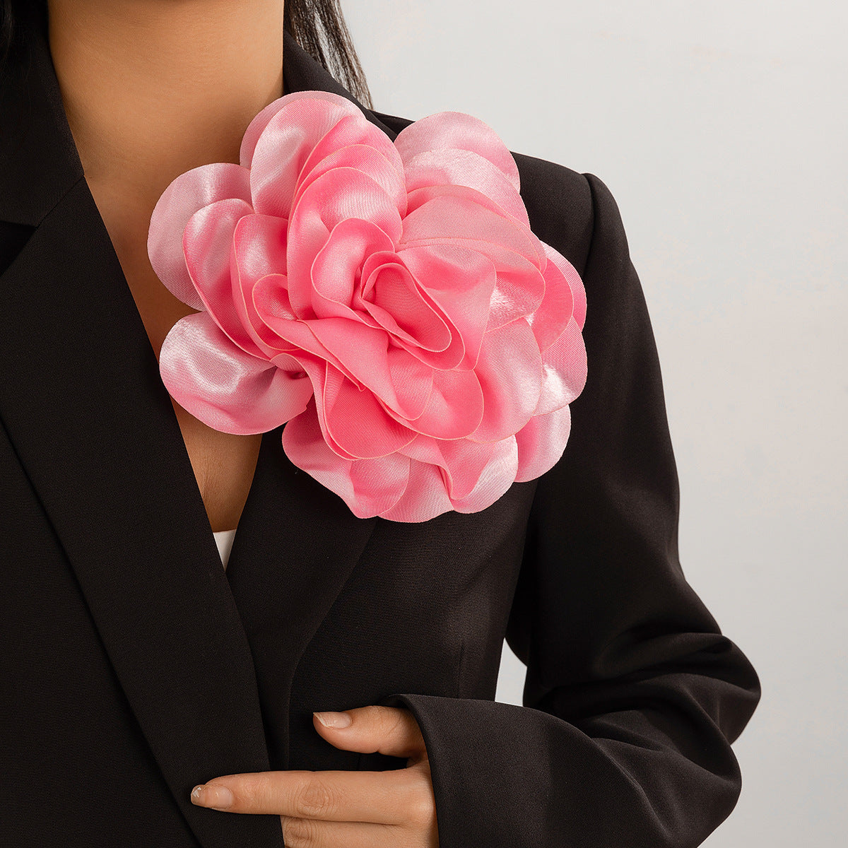 Hot selling satin fabric exaggerated large flower brooch duckbill clip dual-purpose rose chest flower pin - Korvel