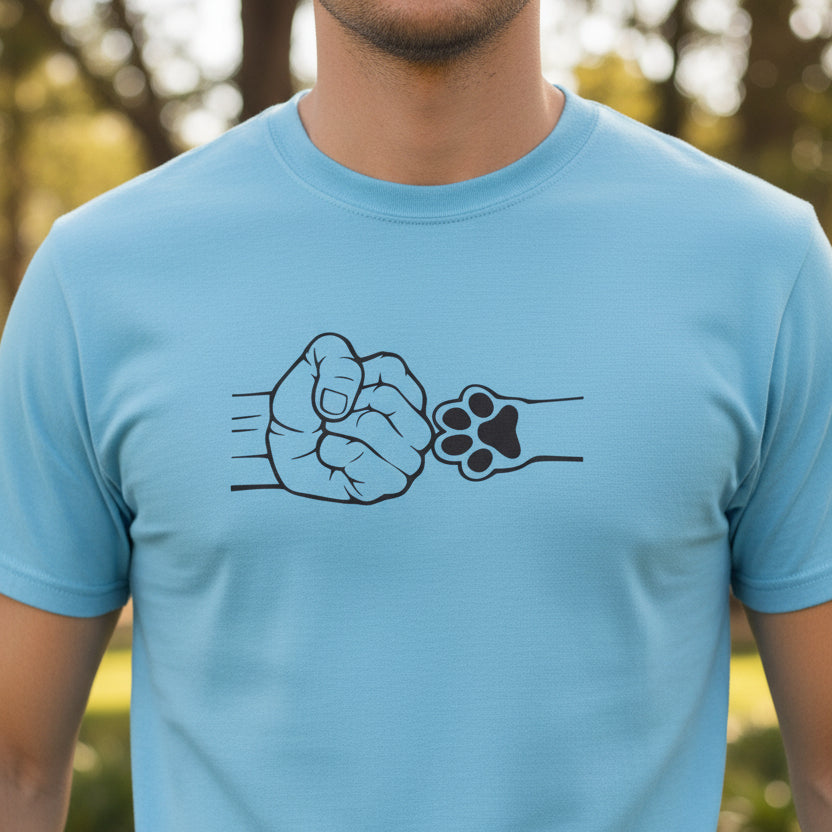 Camiseta Unisex de Algodón Pesado Fist Bump