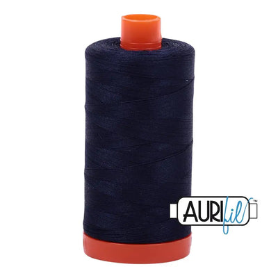 Bobine large en coton Aurifil 50wt bleu marine très foncé