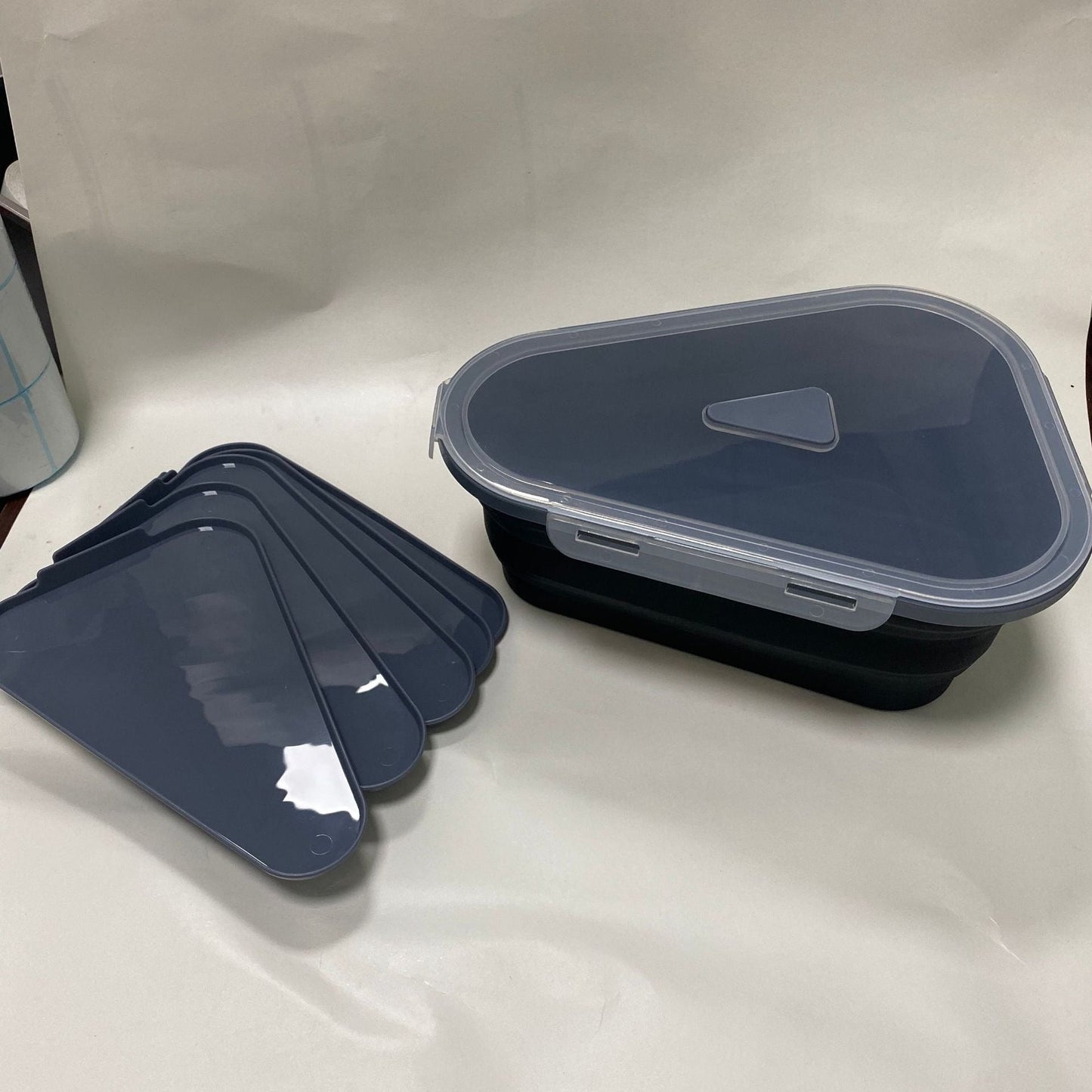 Premium Silicone Foldable Pizza Box for Easy Storage