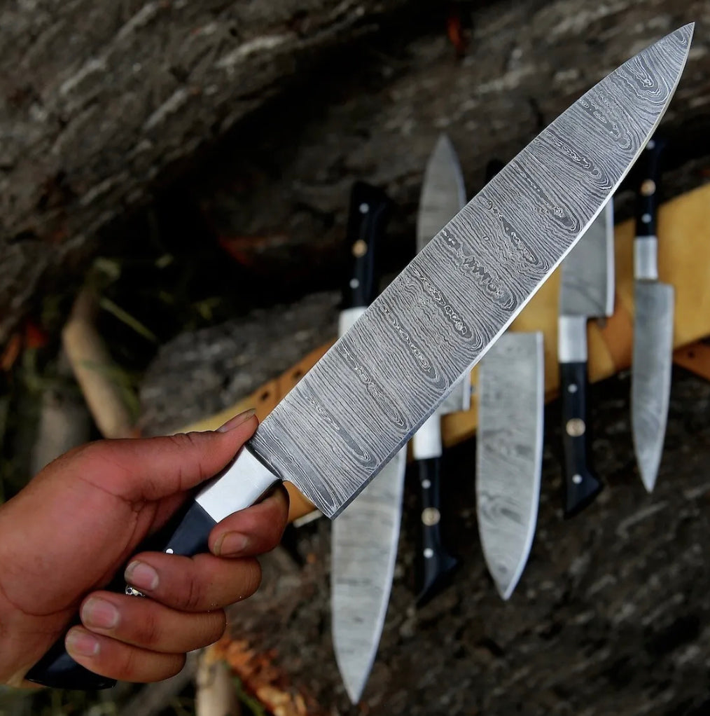 Premium 13" Handmade Damascus Steel Chef Knife – Stylish Epoxy Resin Handle & Leather Sheath - Korvel