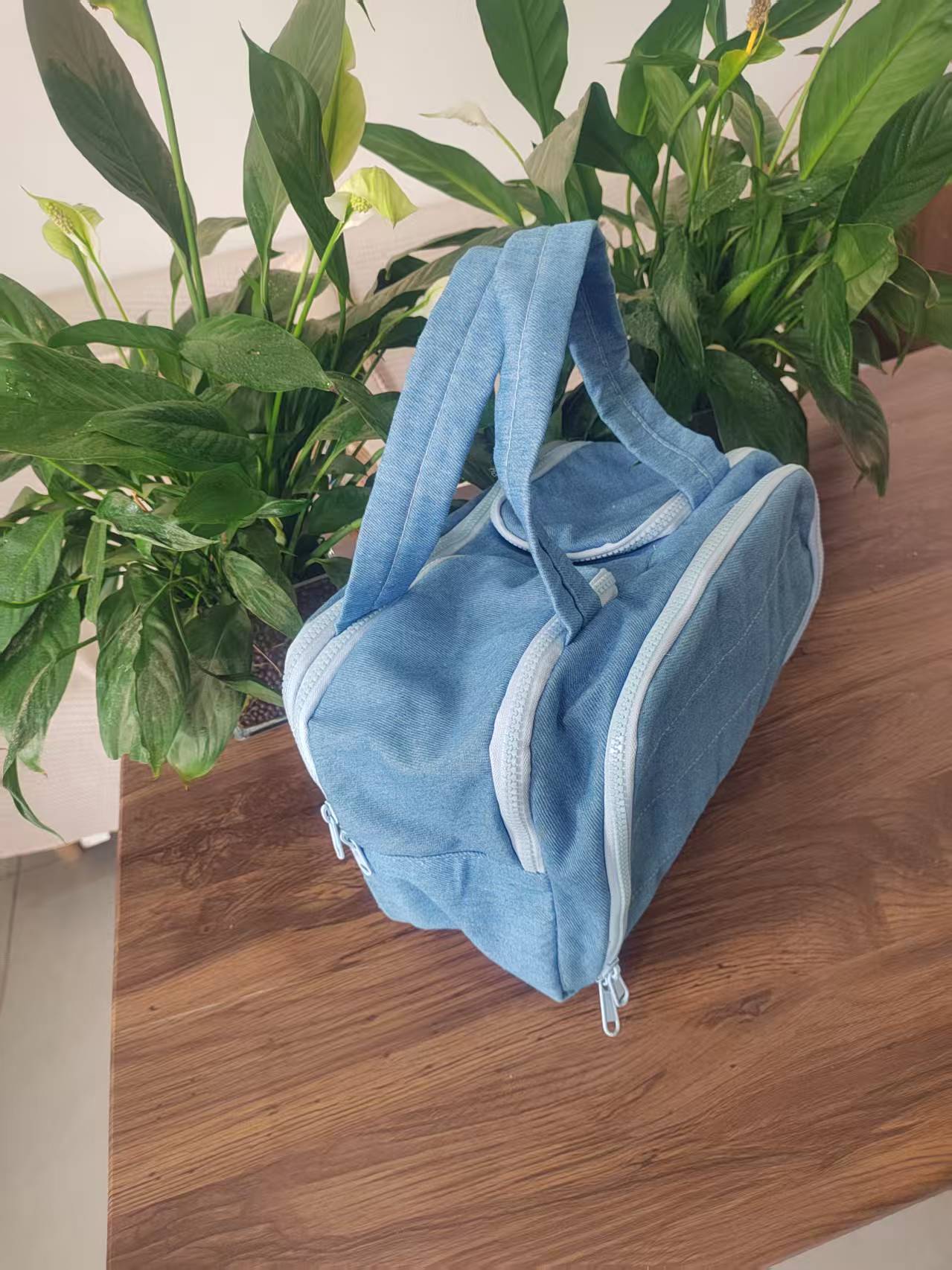 Lightweight Large Capacity Travel Toiletry Bag