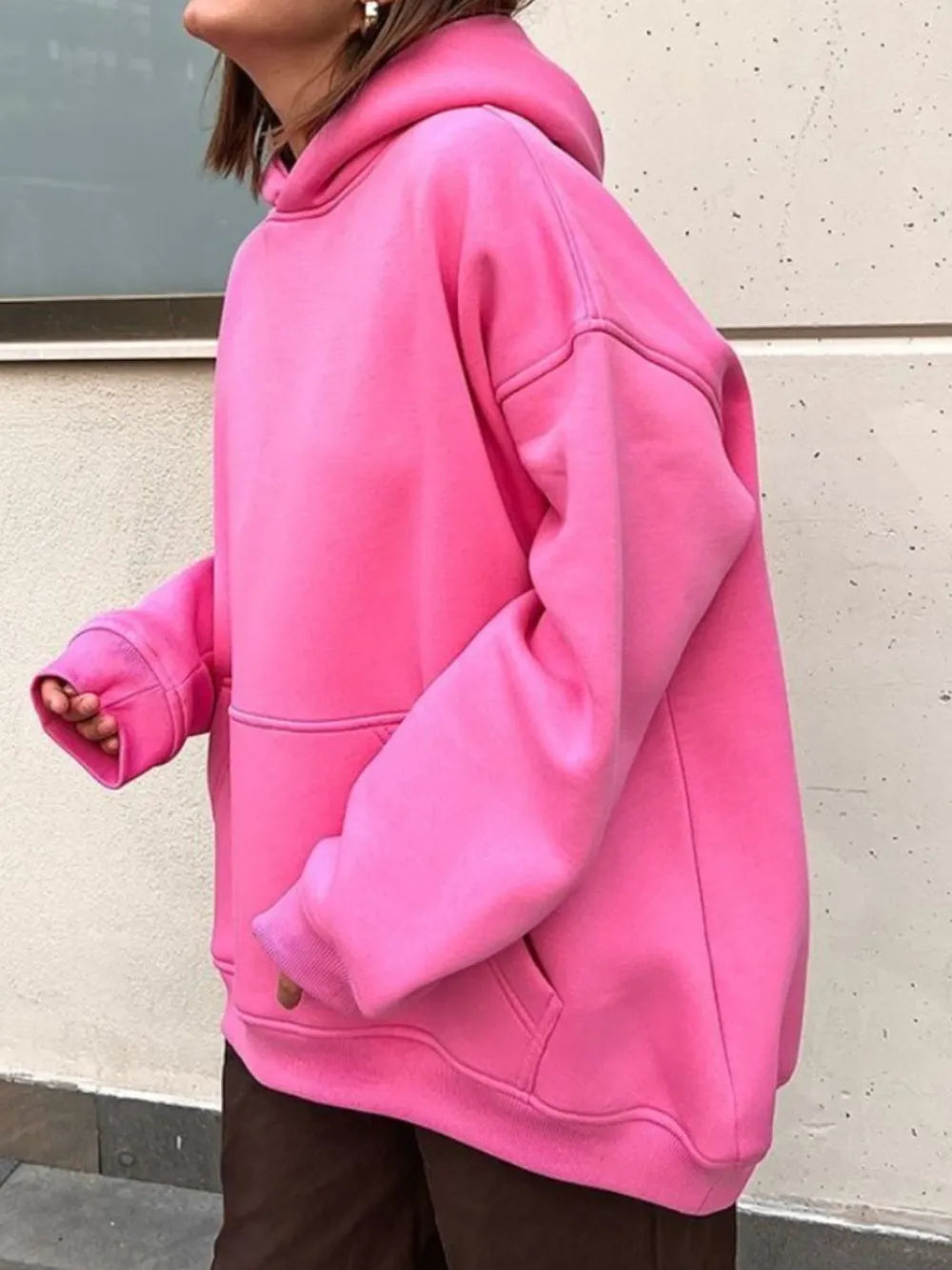 Hoodie à manches longues avec épaule tombante et poches