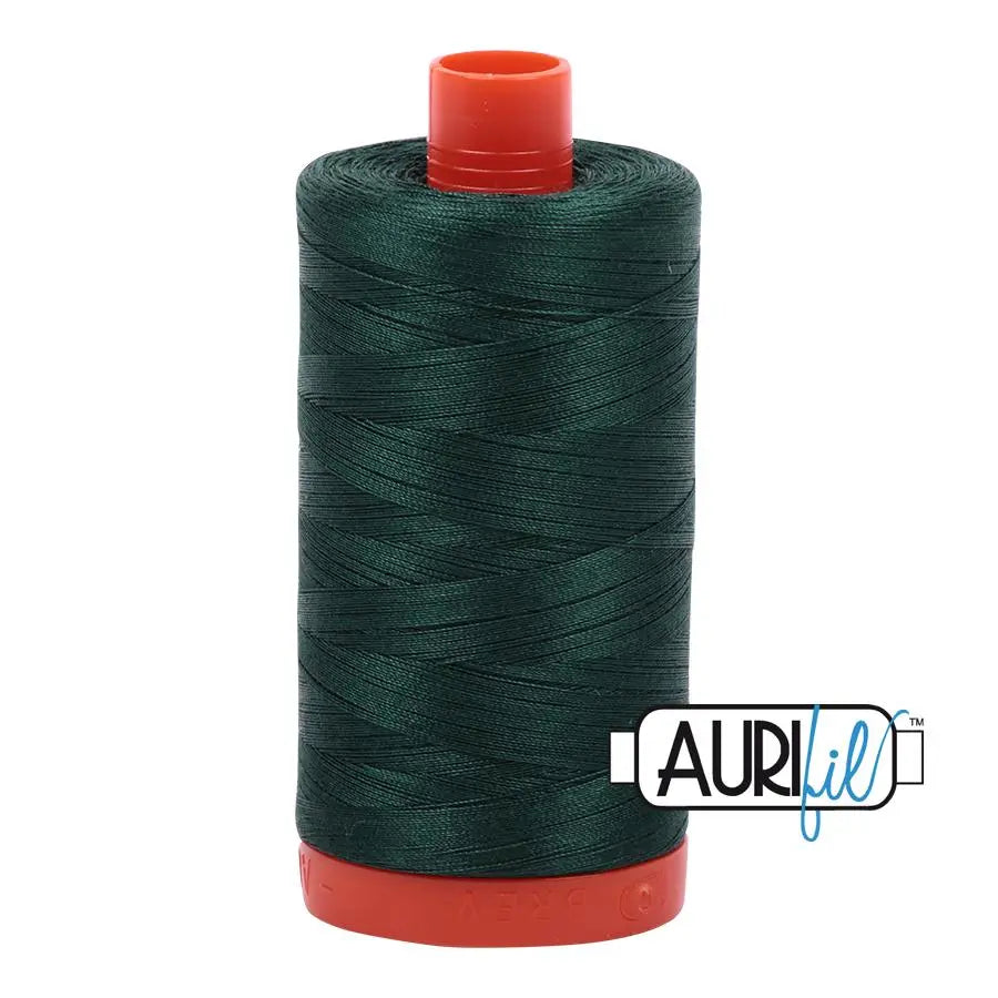 Bobine large de coton Aurifil 50wt en sapin moyen