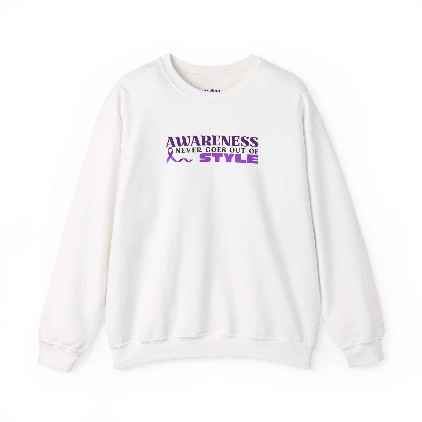 Sudadera Bordada de Conciencia Nunca Pasa de Moda