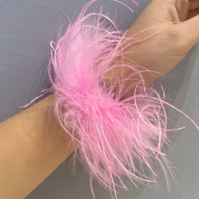 Real Ostrich feather cuff plumes bracelet for women white Cuffs pens Shirt with feathers girls fur cuffs ornament boa plume - Korvel