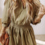 Elegante vestido mini verde con diseño smock atemporal