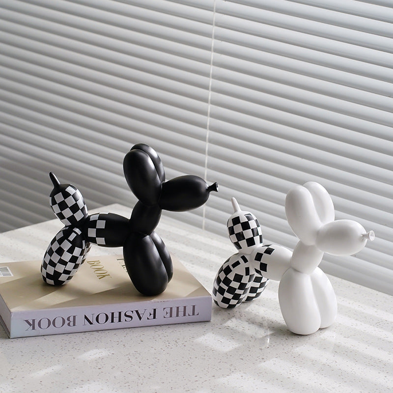 New black and white plaid balloon dog ornaments creative TV cabinet wine cabinet living room porch resin crafts - Korvel