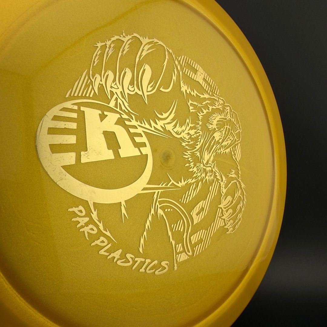 K1 Gold Guld - Disco Volador Saber-K Cat Stamp