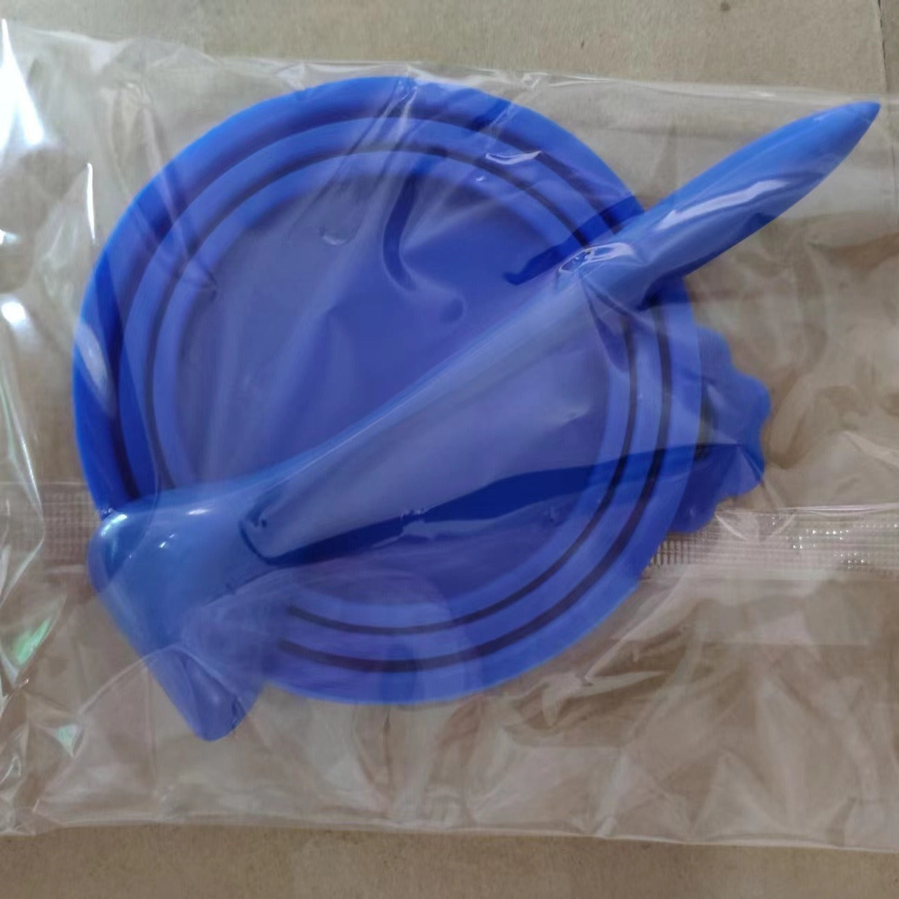 Silicone pet can lid preservation lid pet supplies wholesale silicone can lid - Korvel