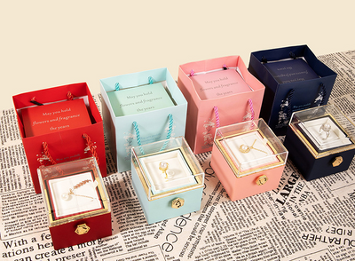 360° Flip Rose Gift Box Necklace Ring Gift Box for Women