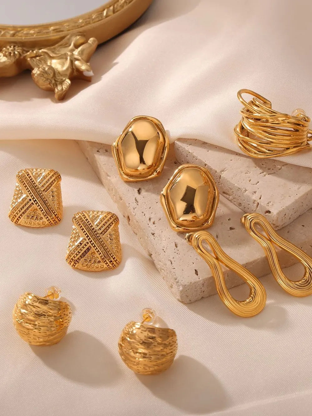 Titanium Steel Geometric Shape Earrings - Korvel