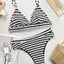 Ensemble de maillot de bain deux pièces à rayures en V