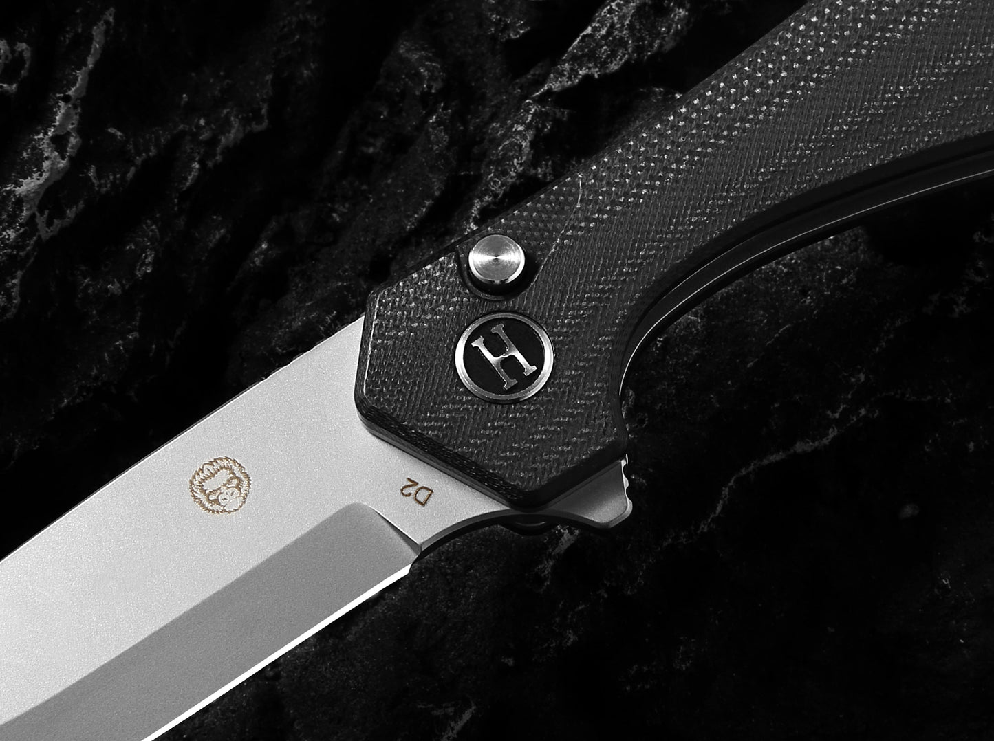 Ultimate Vector Folding Pocket Knife Gift Set for Adventurers (Black & Silver) - Korvel