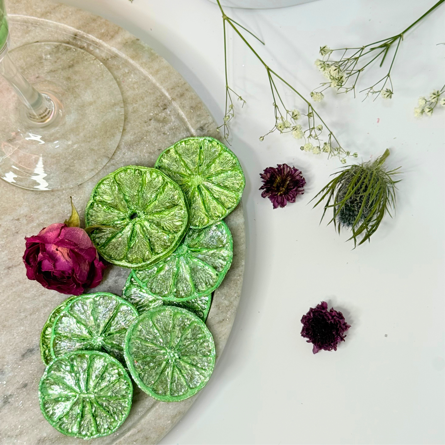 Ensemble de Garniture de Citron Vert Séché avec Poussière Lustrée Rose et Verte
