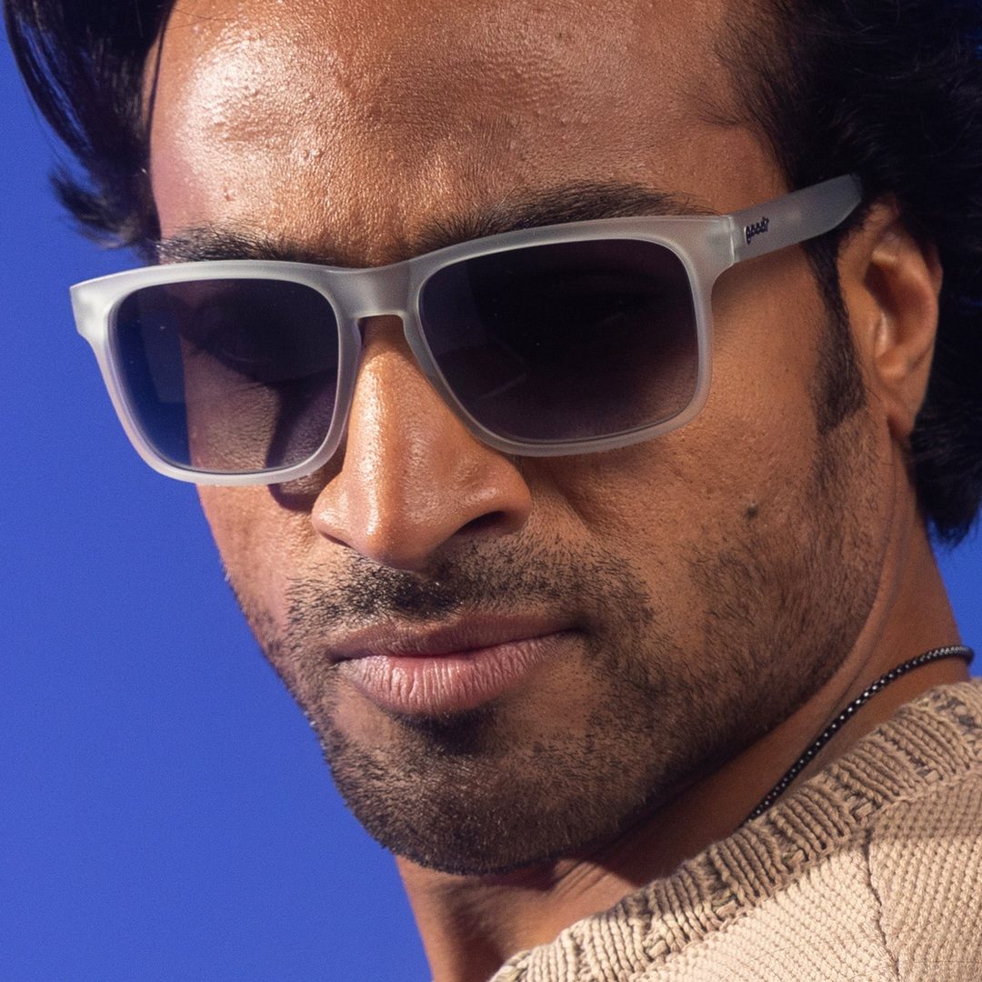 Gafas de sol polarizadas Grand G Casually Juggles Boulders