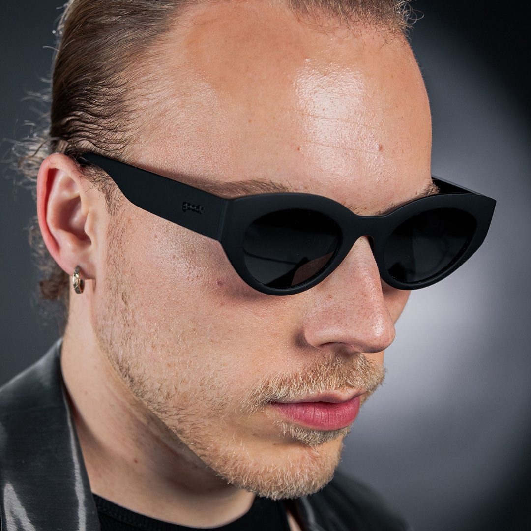 Galactic Style: Moon G Polarized Cat-Eye Sunglasses - Korvel
