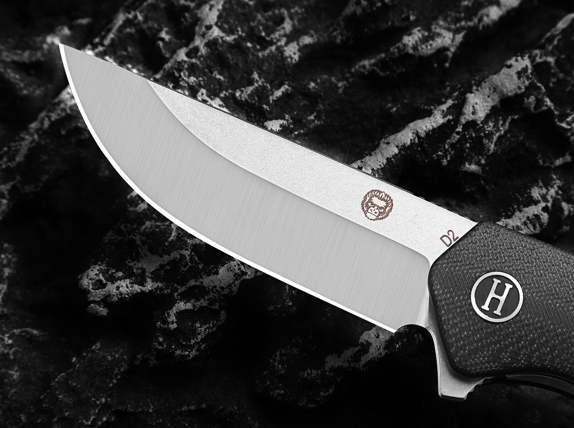 Ultimate Pathfinder Folding Pocket Knife Gift Set for Adventurers (Black & Silver) - Korvel