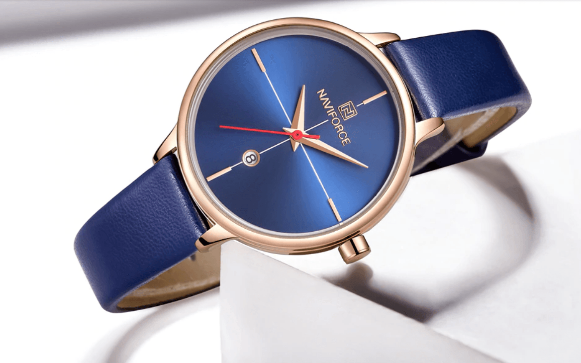 Montre de Luxe pour Femme avec Bracelet en Cuir et Boîtier en Acier