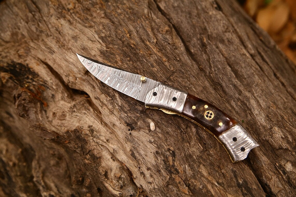 Exquisite Custom Damascus Steel Folding Pocket Knife – 3-Inch Blade with Sheep Horn Handle & Leather Case – Ideal Gift by KBS Knives - Korvel