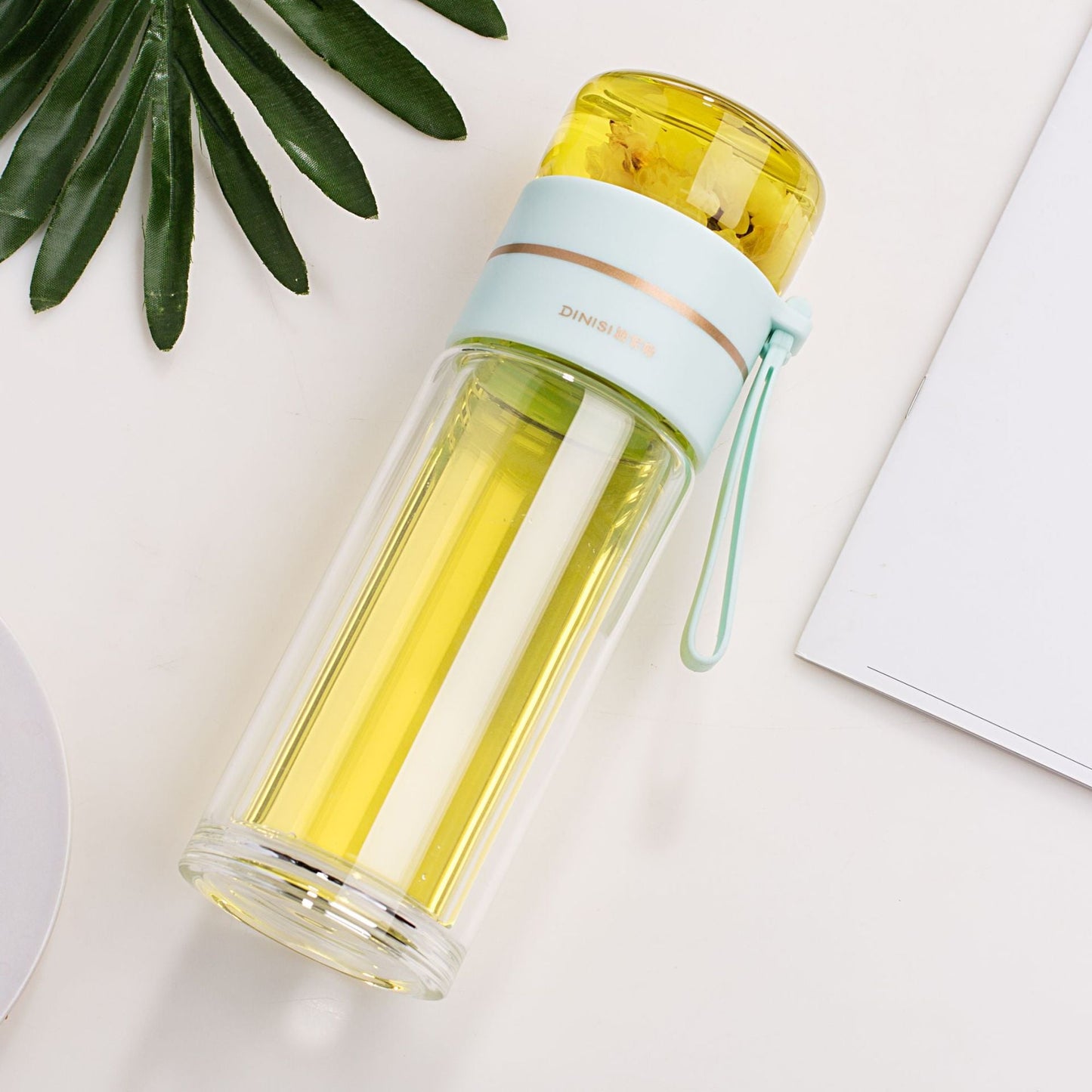 Bouteille d'eau en verre premium avec infuseur à thé