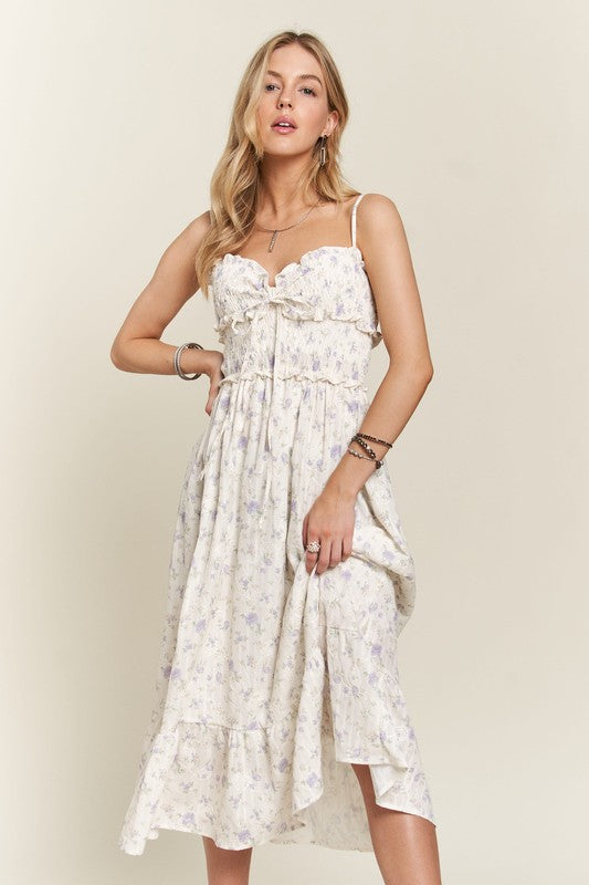 Robe smockée florale élégante pour un style sans effort