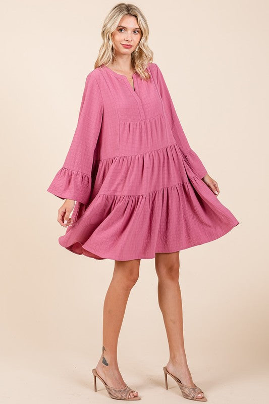 Vestido de Manga Acampanada con Notch en Capas - Diseño Elegante y Juguetón