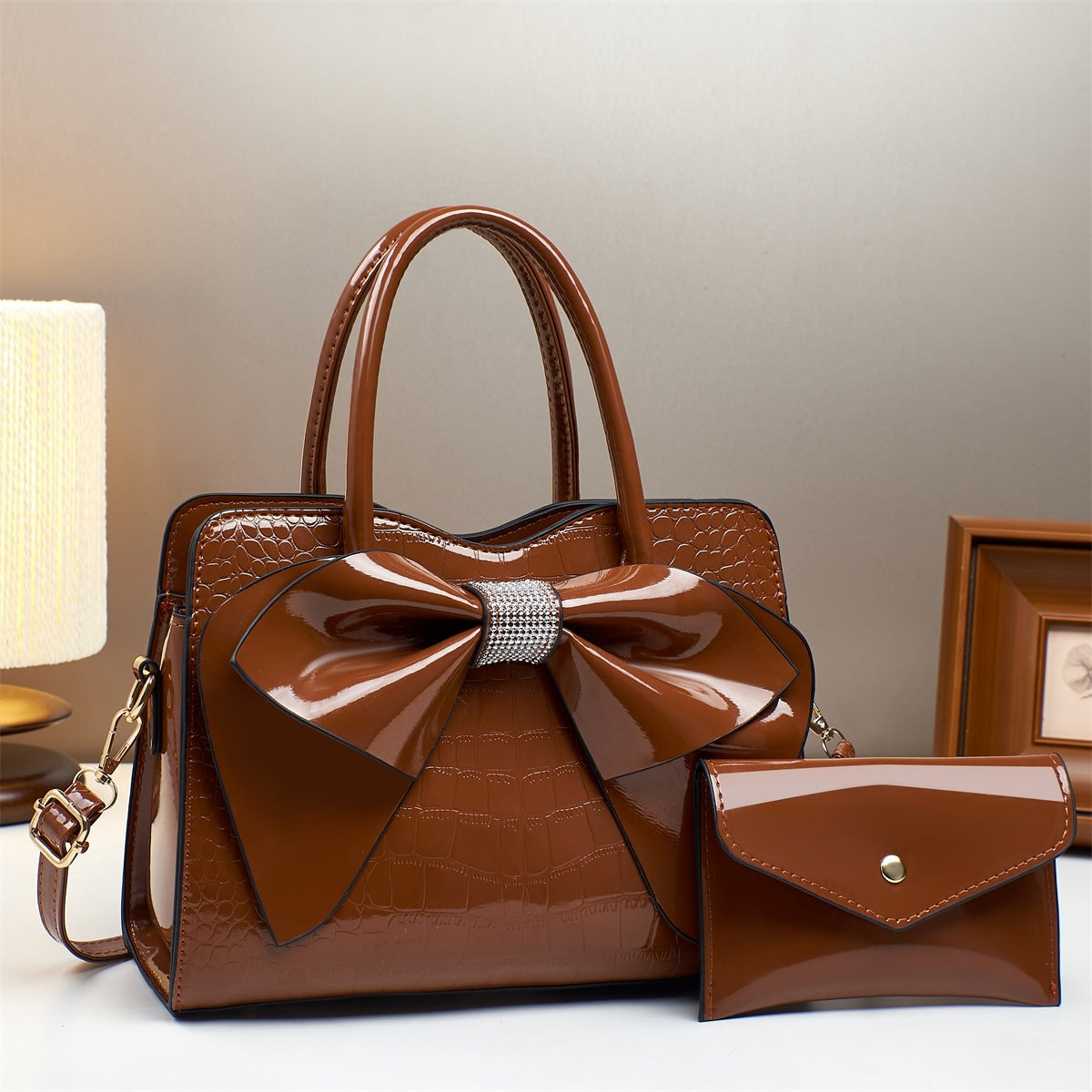 Sac seau à nœud en imprimé crocodile - Cuir verni brillant