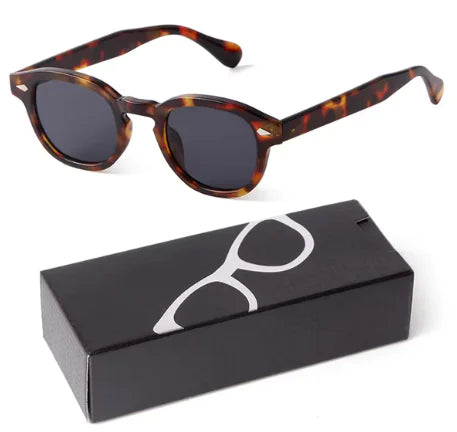 Gafas de sol redondas pequeñas en azul degradado para una protección con estilo