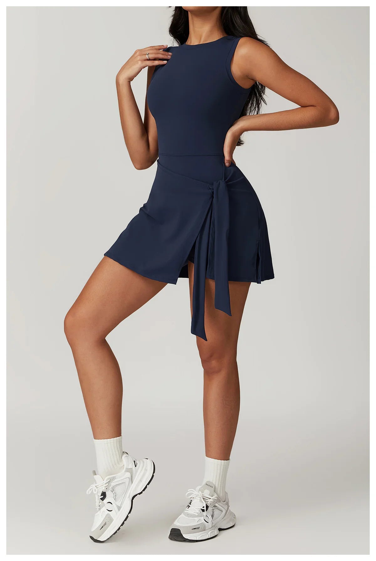 Conjunto de Tenis de Dos Piezas para Mujeres con Estilo Activo