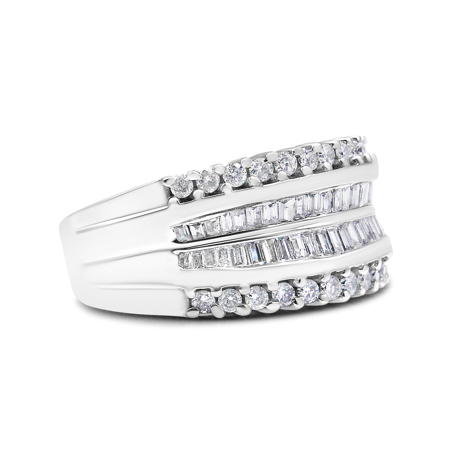 14K White Gold Diamond Modern Band Ring - Size 7