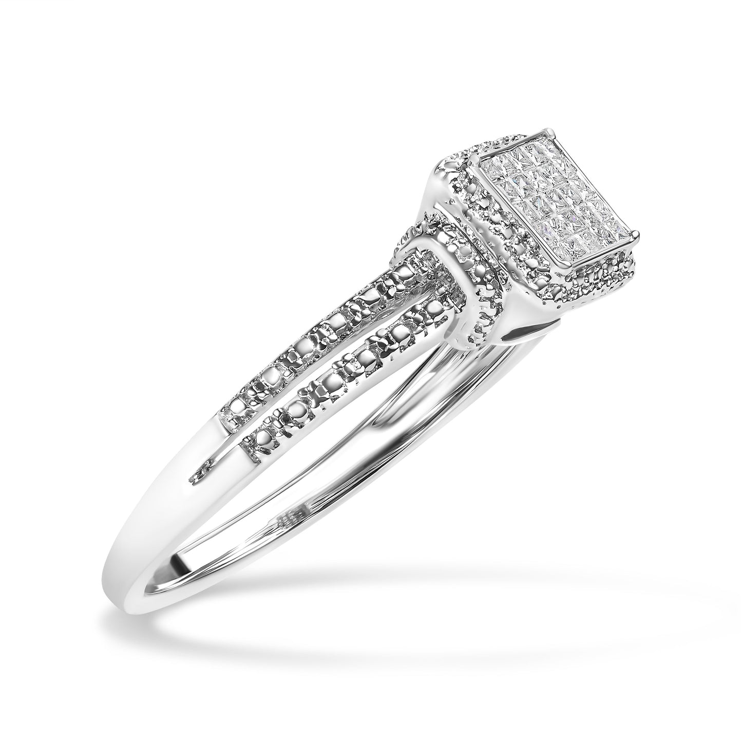 Anillo de diamantes de corte princesa de .925 plata esterlina 1/4 Cttw - Talla 7