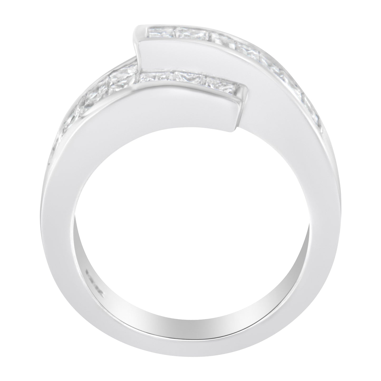 Anillo de Bypass de Diamantes Engastados en Canal de Oro Blanco de 14K - Talla 6.5