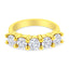 Anillo de boda de 5 piedras con diamantes de 2.0 Cttw en plata de ley chapada en oro amarillo de 14K