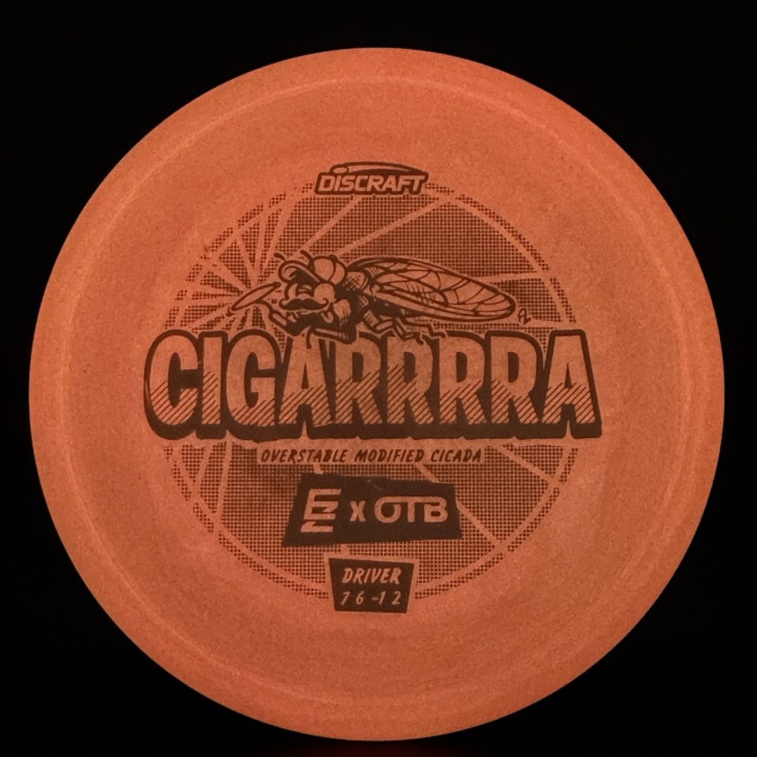 Colorshift Glo ESP Cigarra - Disque de Disc Golf Premium