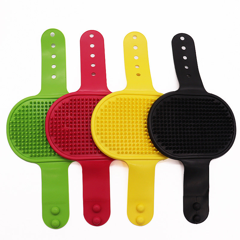 Brosse en caoutchouc souple pour chiens et chats