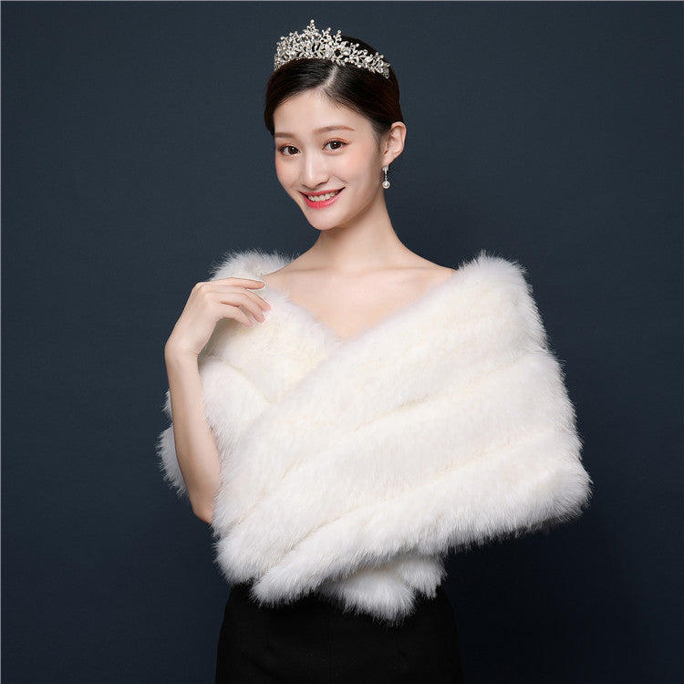 Bride's wedding dress fur shawl women's warm white cloak cheongsam jacket red cloak - Korvel