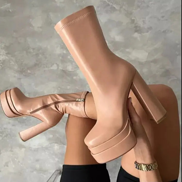 Botas Plataforma Daphne - Eleva Tu Estilo