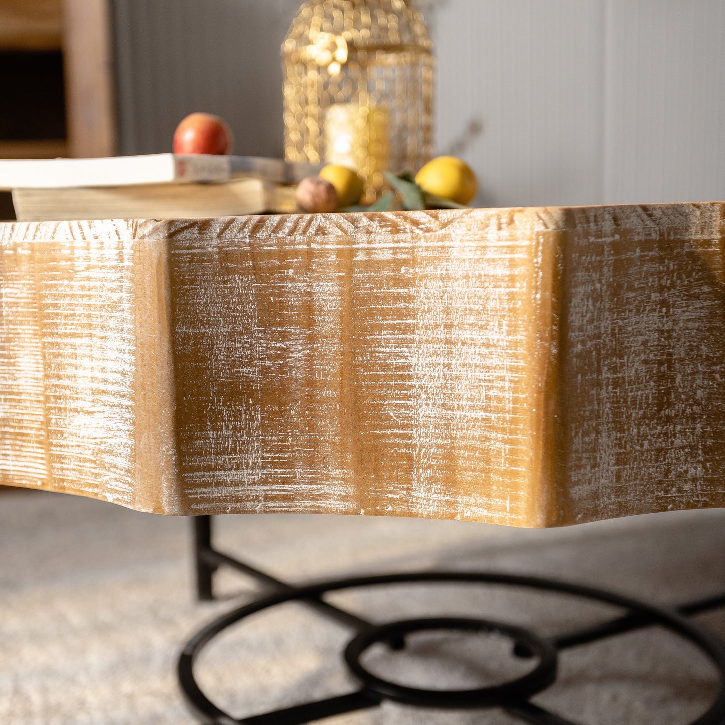 31.5 "Vintage Patchwork Lace Shape Coffee Table Cedar Coffee Table Set (Set of 2) - Korvel