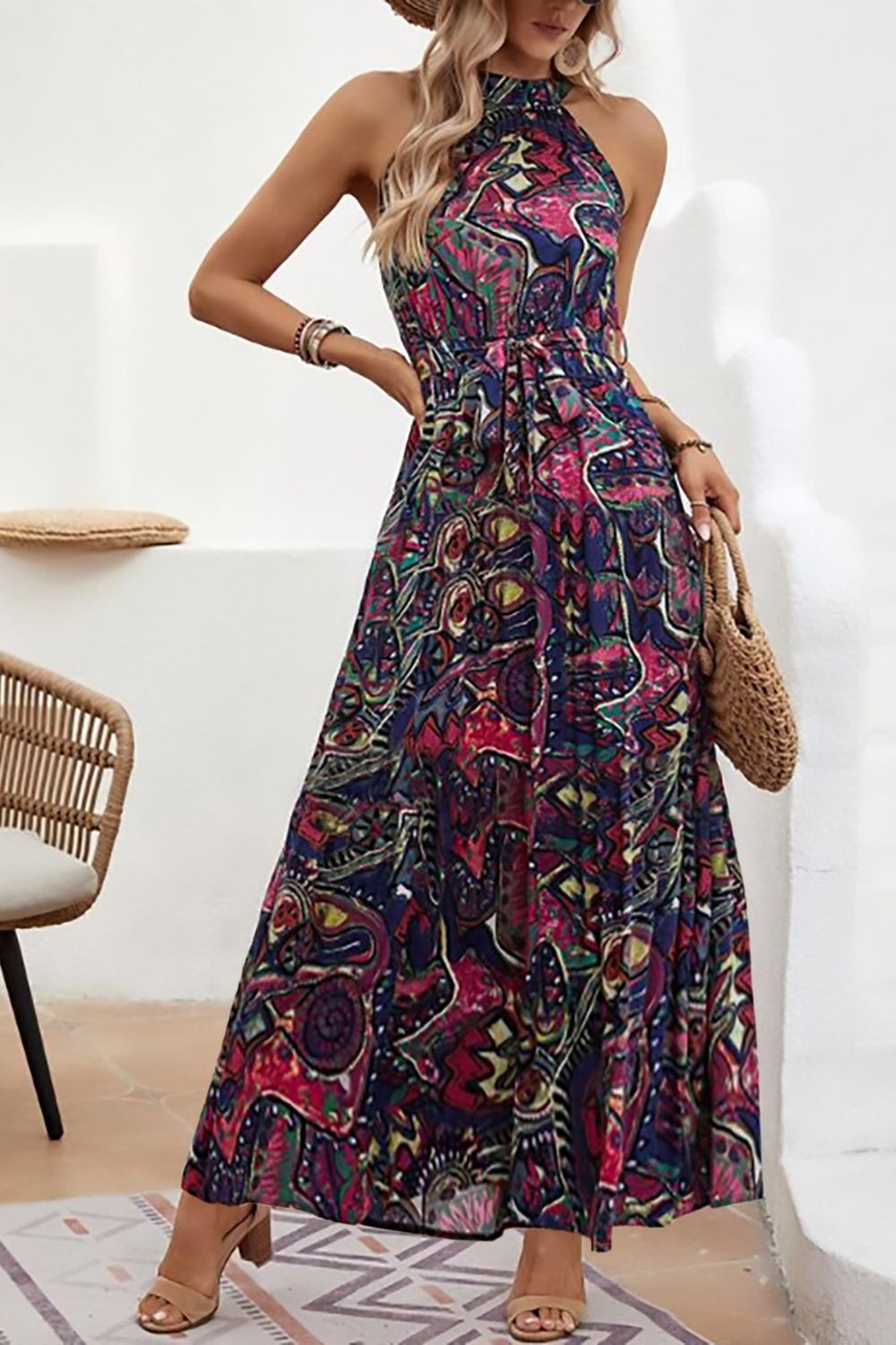 Elegant Floral Sleeveless Dress - A Summer Essential