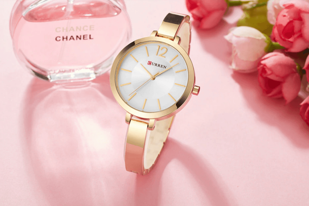 Montre analogique en quartz étanche élégante pour femmes