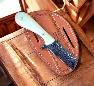 Artisan Bull Cutter Knife with Leather Sheath - Damascus Steel Precision - Korvel