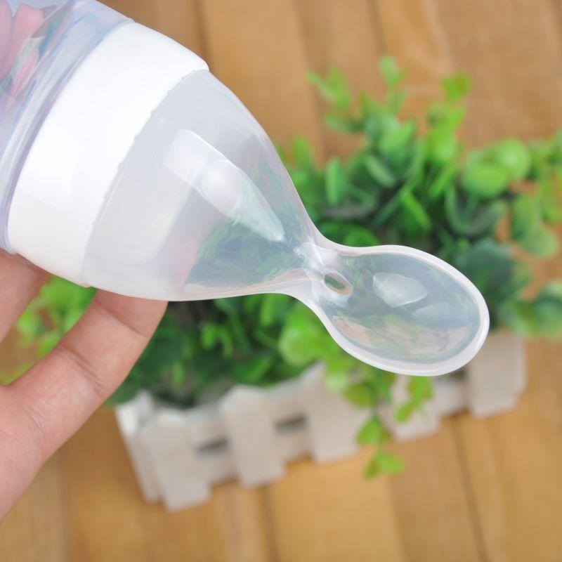 Newborn Baby Silicone Squeezing Feeding Bottle - Korvel