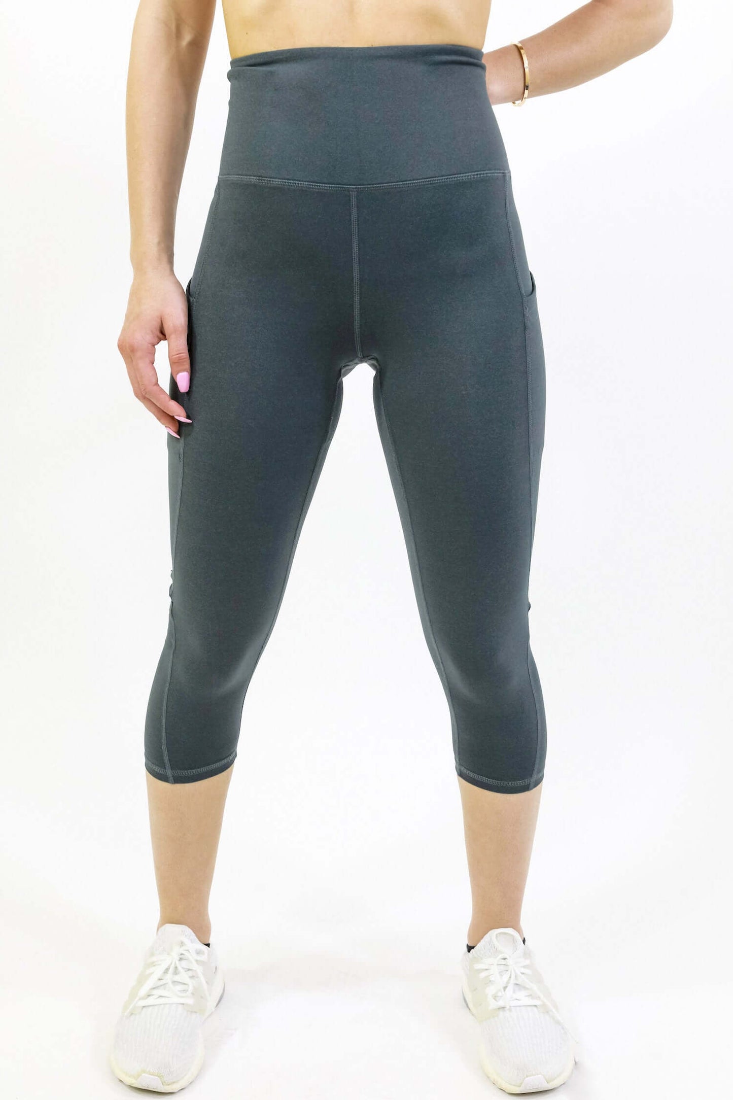 Seajoy High-Waisted Capri Leggings with Pockets
