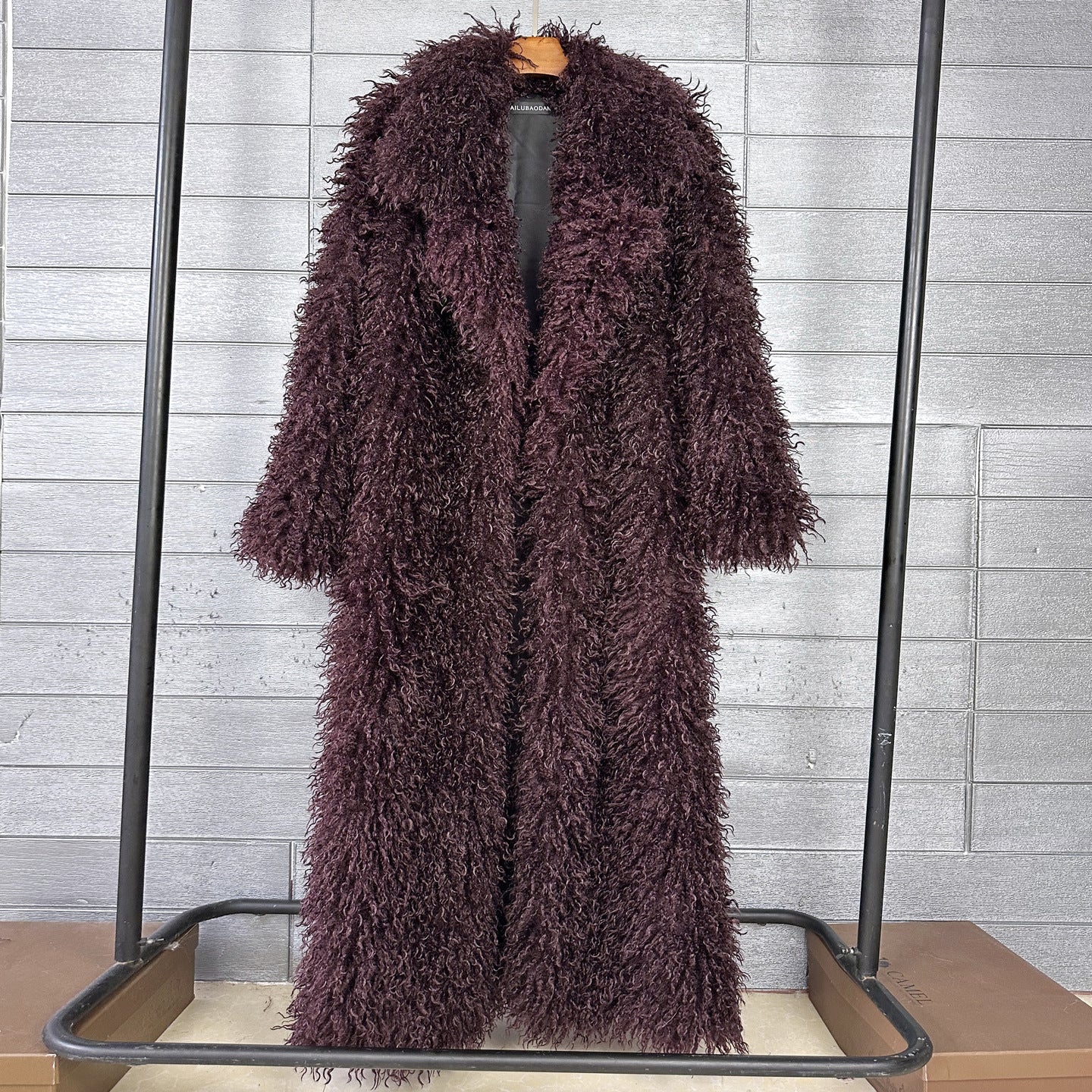 Womens Elongated Wool Coat With Tailored Lapel