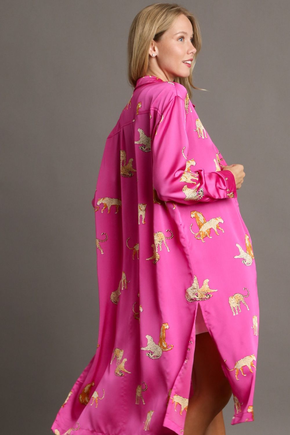 Robe midi à imprimé animal audacieux pour femmes grandes tailles