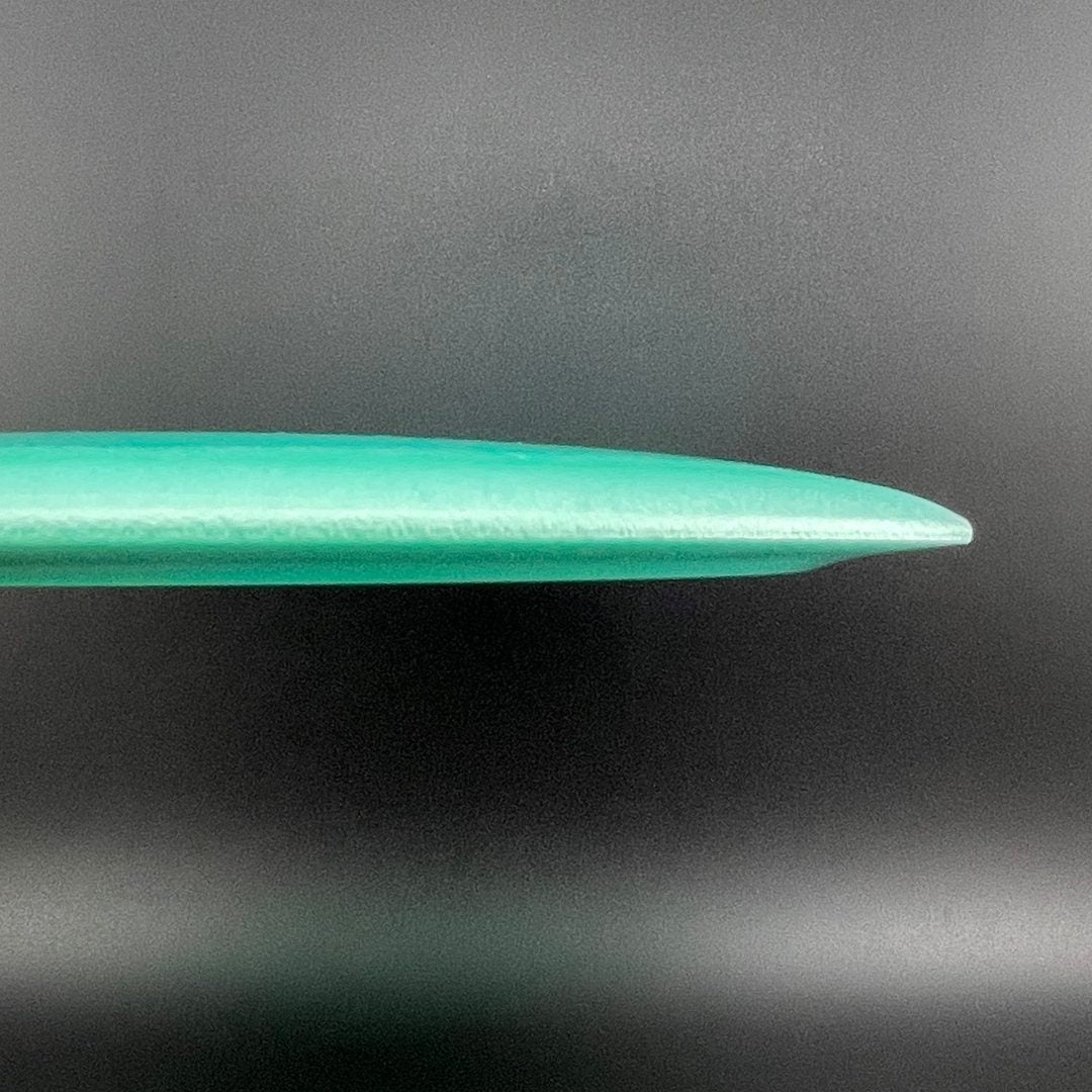 Quantum Zero-G Scorpius - Lightweight Distance Driver