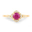 Anillo de Compromiso de Rubí y Diamante de 0.59 Quilates en Oro Amarillo de 14K
