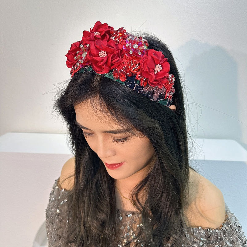 Bandeau en Fleurs en Tissu Fait Main et Diamant d'Eau Élégant